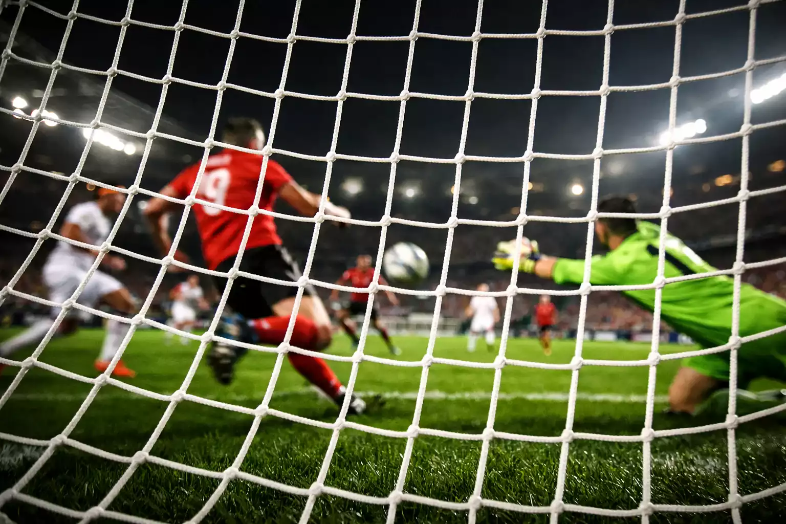Læsning af kampens momentum og flow i fodbold